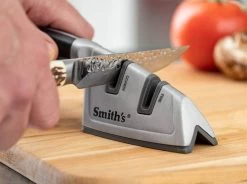 Gourmet Edge Grip Pull-Through Sharpener 6 Gourmet Edge Grip Pull-Through Sharpener -Messerladen kitcheniq gourmet edge grip pull through sharpener 09ew51181 3 1280x1280