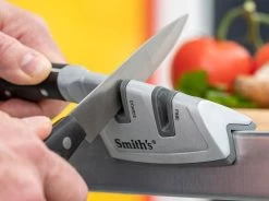 Gourmet Edge Grip Pull-Through Sharpener 7 Gourmet Edge Grip Pull-Through Sharpener -Messerladen kitcheniq gourmet edge grip pull through sharpener 09ew51181 4 1280x1280