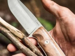 Blaze D2 Walnut -Messerladen manly blaze d2 walnut 02ml012 9 1280x1280